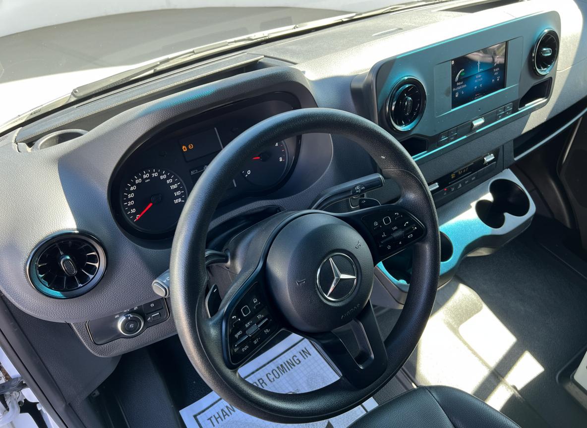 Mercedes-Benz Sprinter 2500 144-in. WB 2020