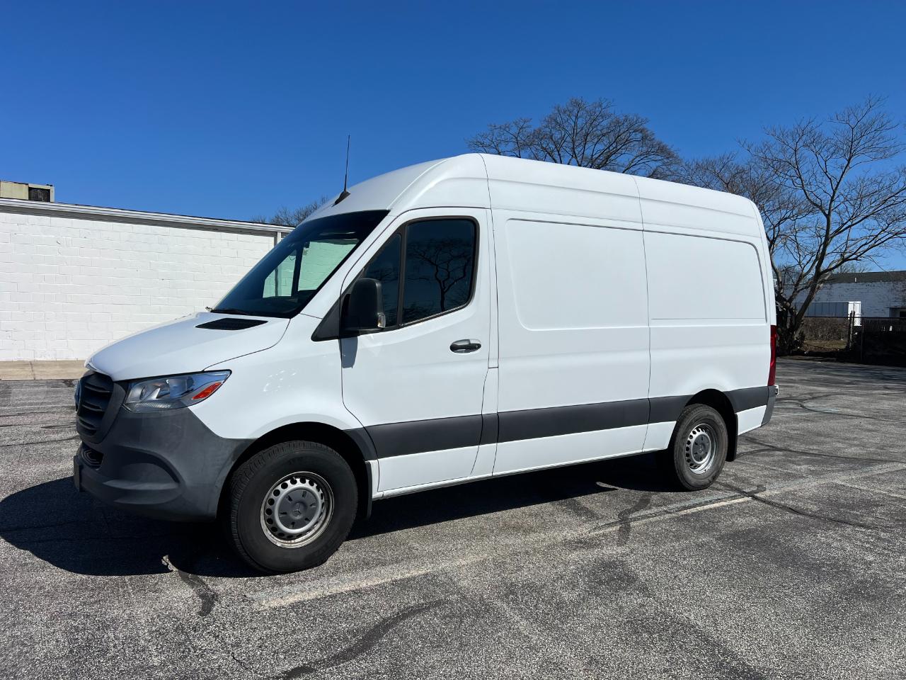 Mercedes-Benz Sprinter 2500 144-in. WB 2020