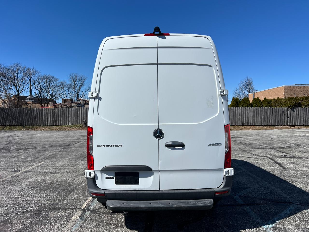 Mercedes-Benz Sprinter 2500 144-in. WB 2020