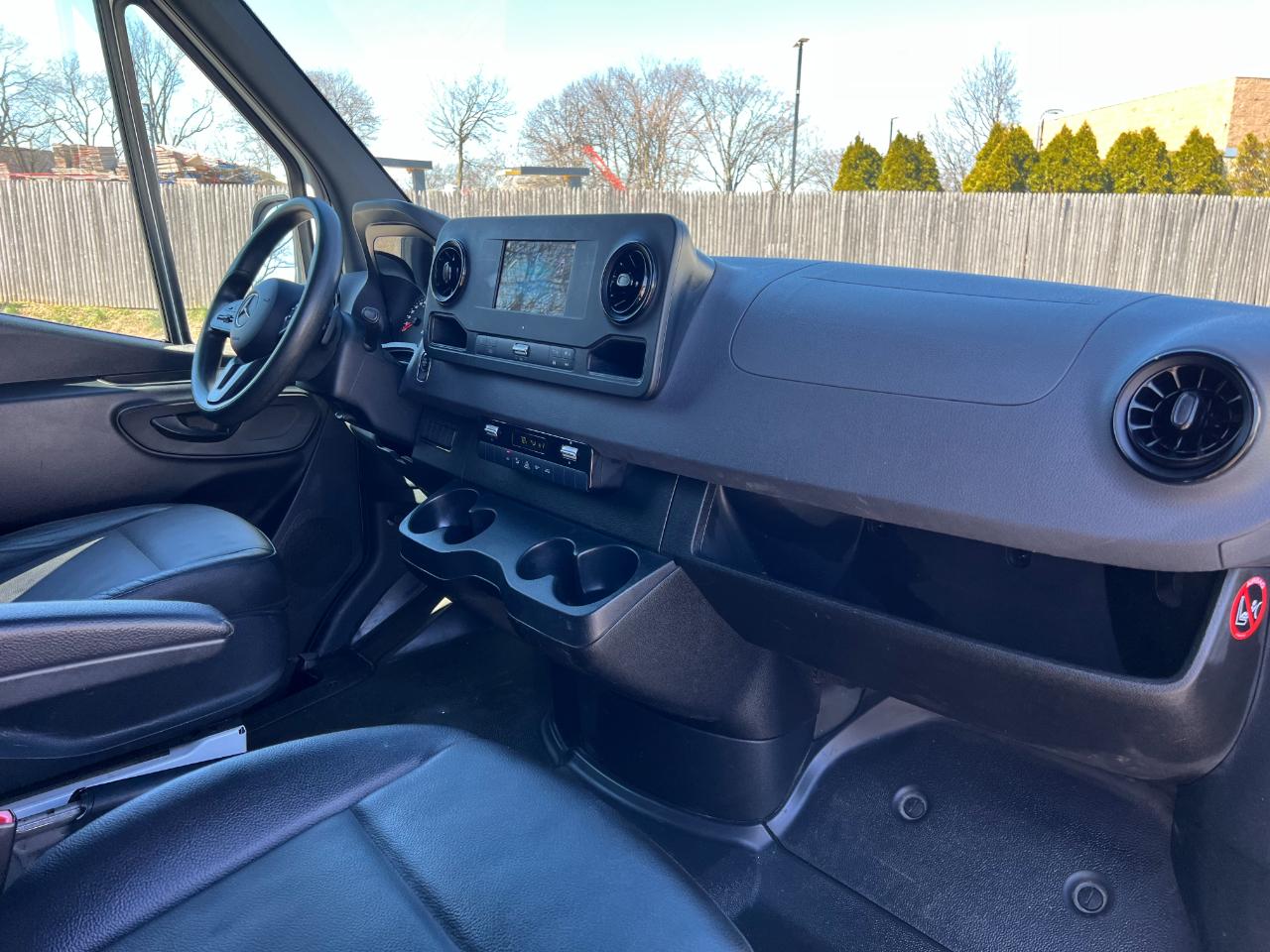 Mercedes-Benz Sprinter 2500 144-in. WB 2020