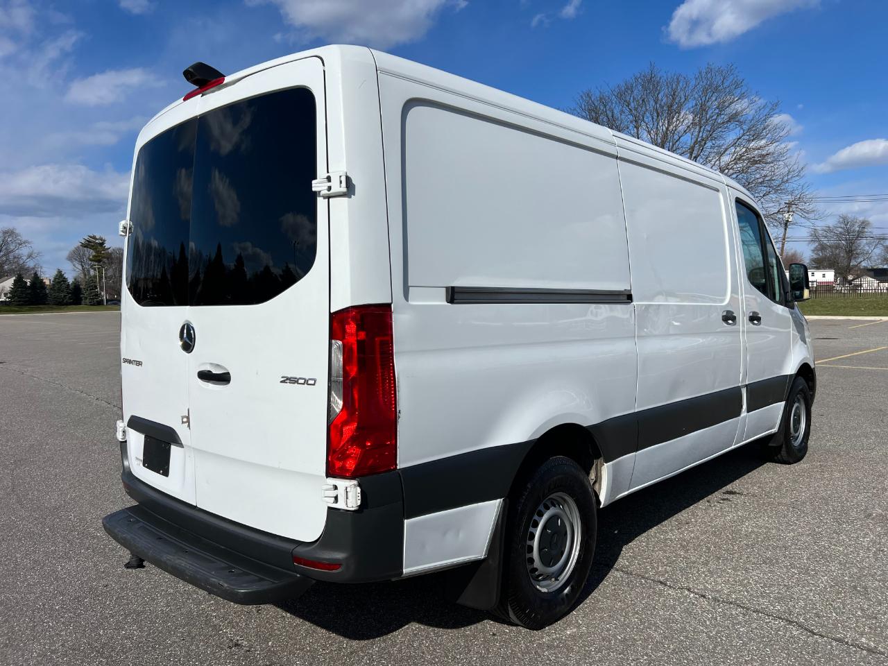 Mercedes-Benz Sprinter 2500 144-in. WB 2022