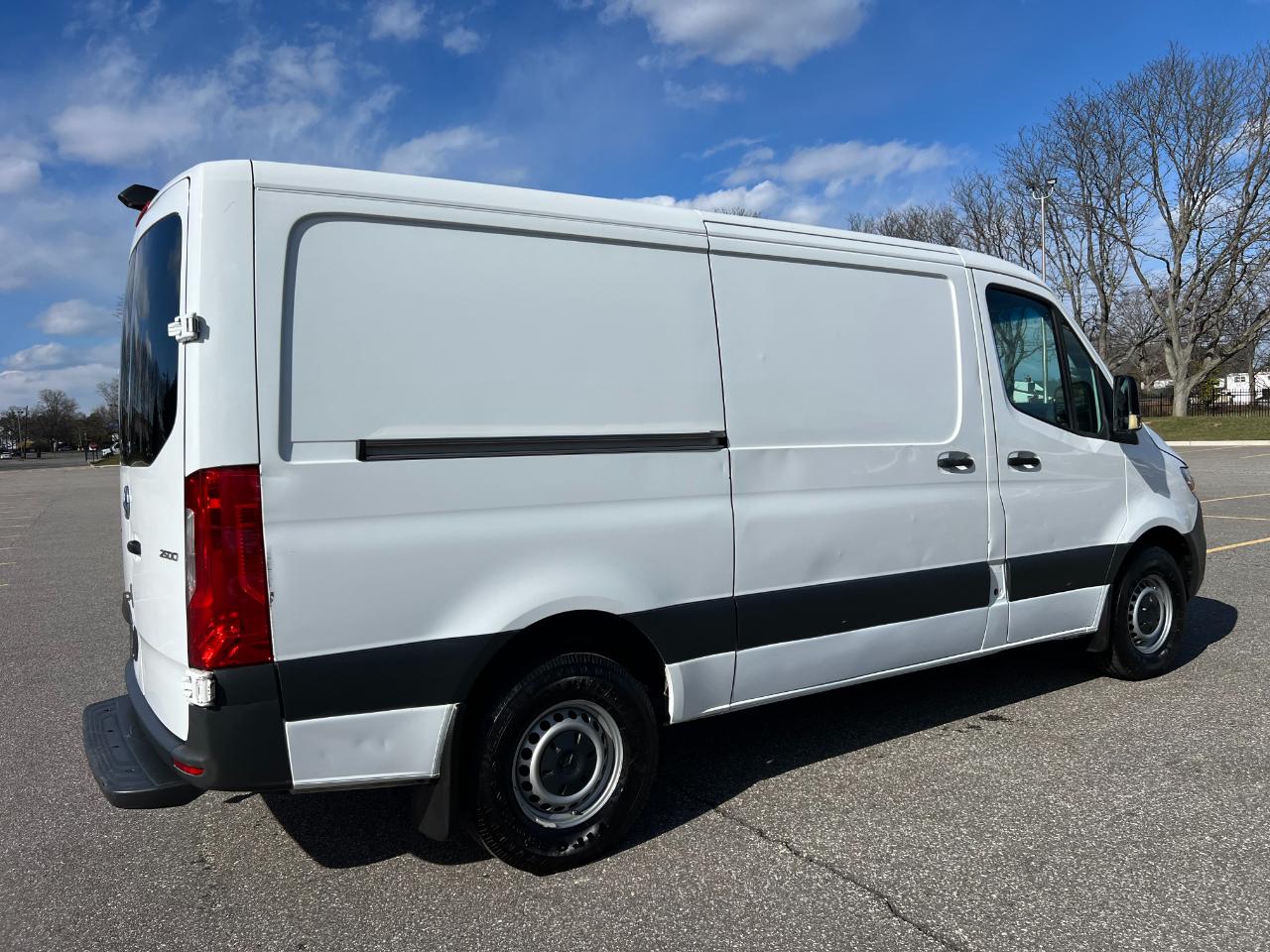 Mercedes-Benz Sprinter 2500 144-in. WB 2022