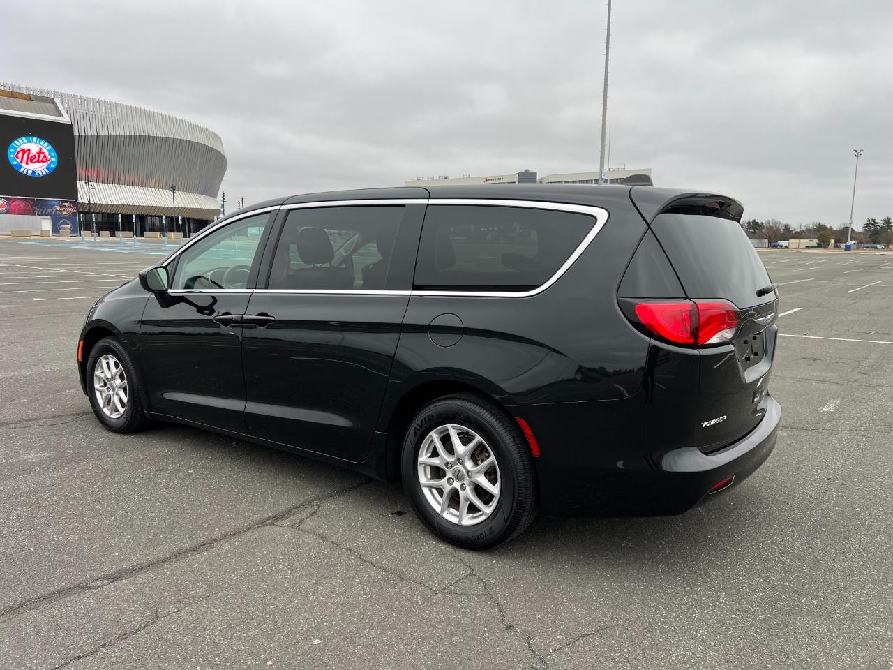 Chrysler Voyager LX 2024