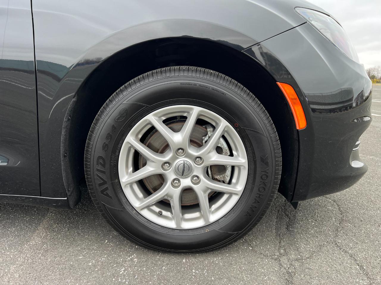 Chrysler Voyager LX 2024