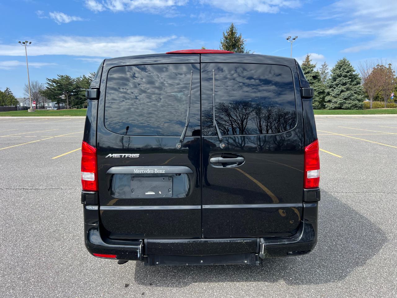 Mercedes-Benz Metris Passenger Van 2018