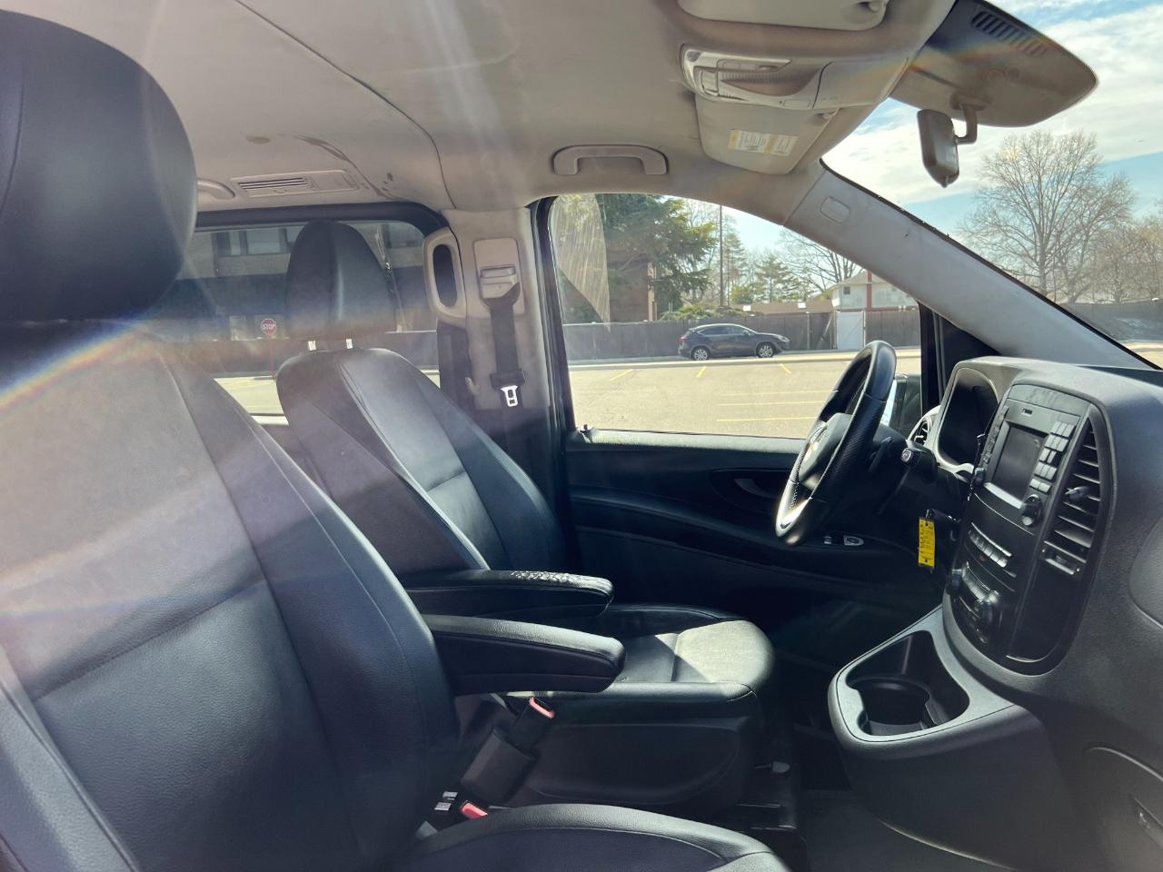Mercedes-Benz Metris Passenger Van 2018