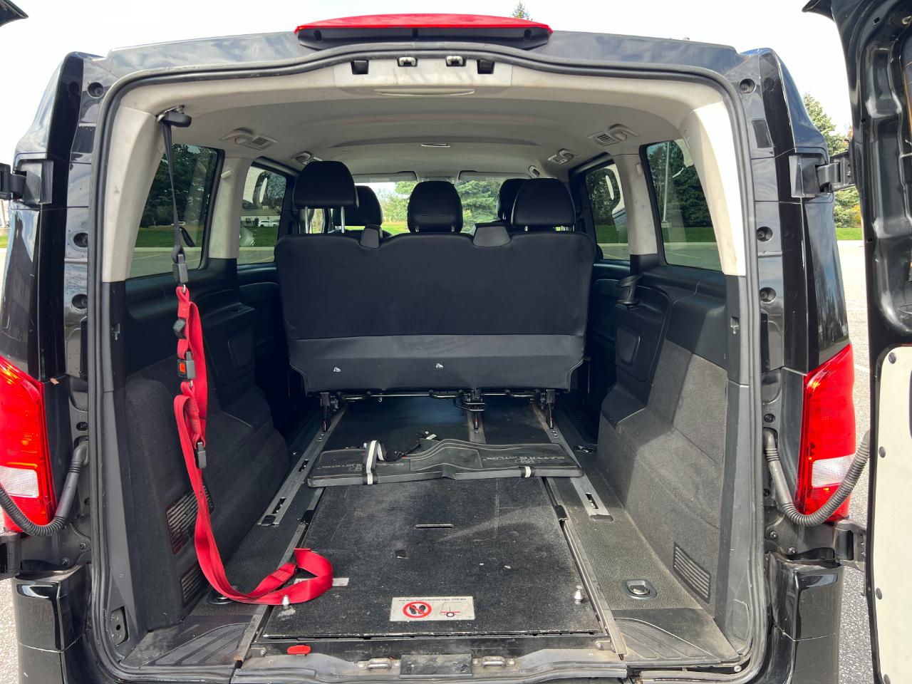 Mercedes-Benz Metris Passenger Van 2018