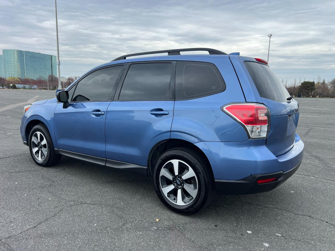 Subaru Forester 2.5i Premium PZEV CVT 2017