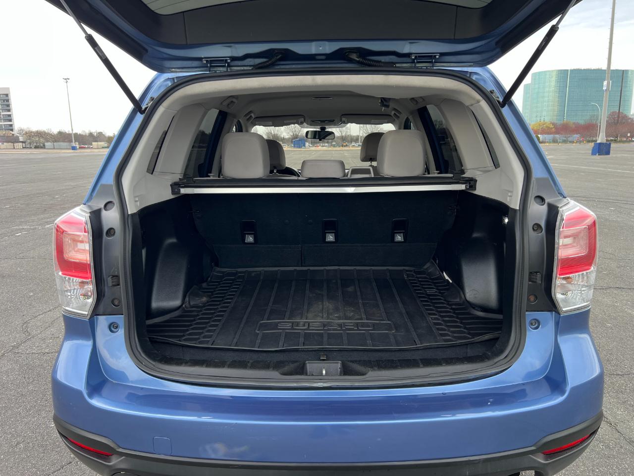 Subaru Forester 2.5i Premium PZEV CVT 2017