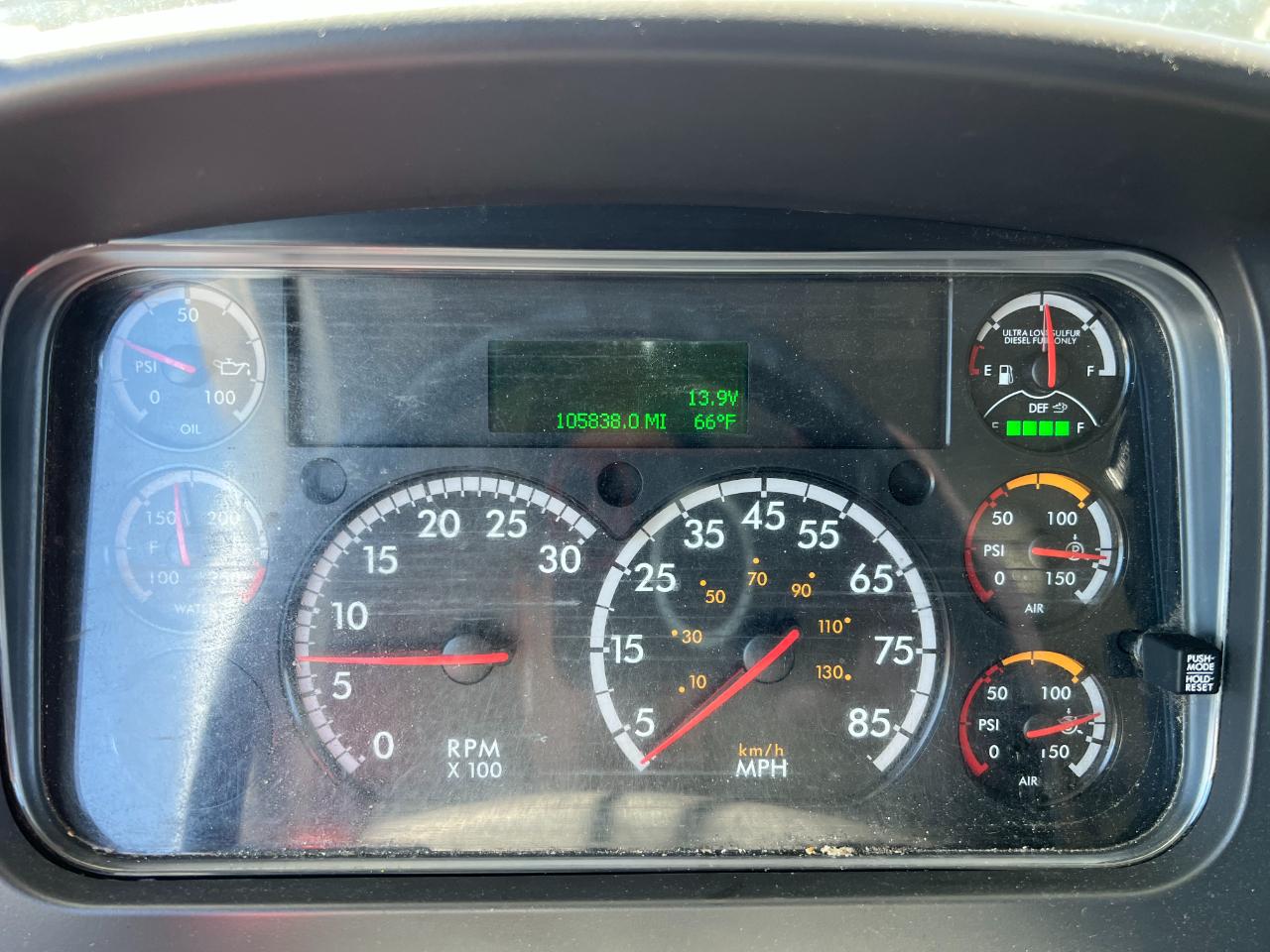 Freightliner M2 106  2019
