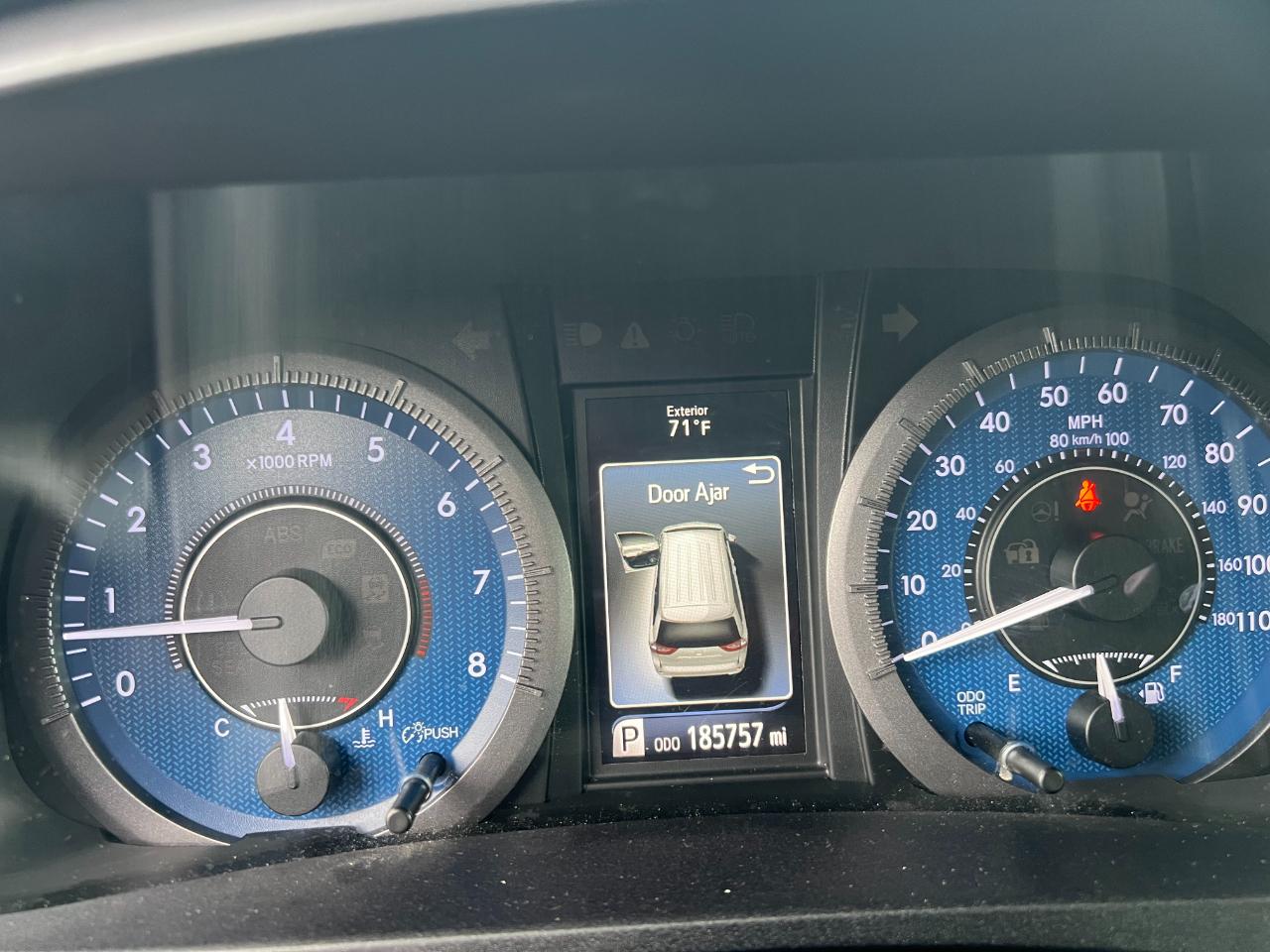 Toyota Sienna LE 7-Passenger Mobility 2020