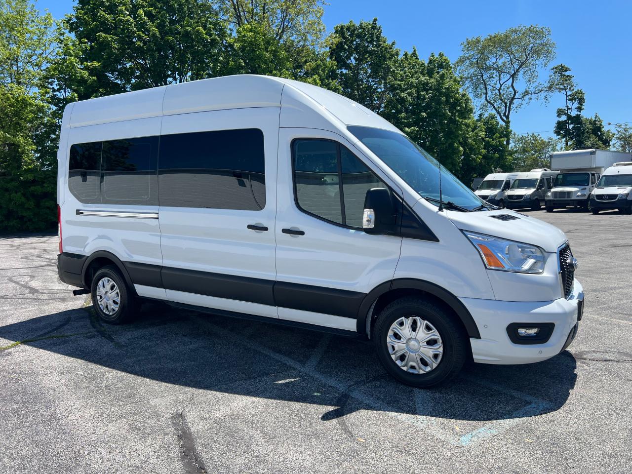 Ford Transit 350 Wagon High Roof XL w/Sliding Pass. 148-in. WB 2021