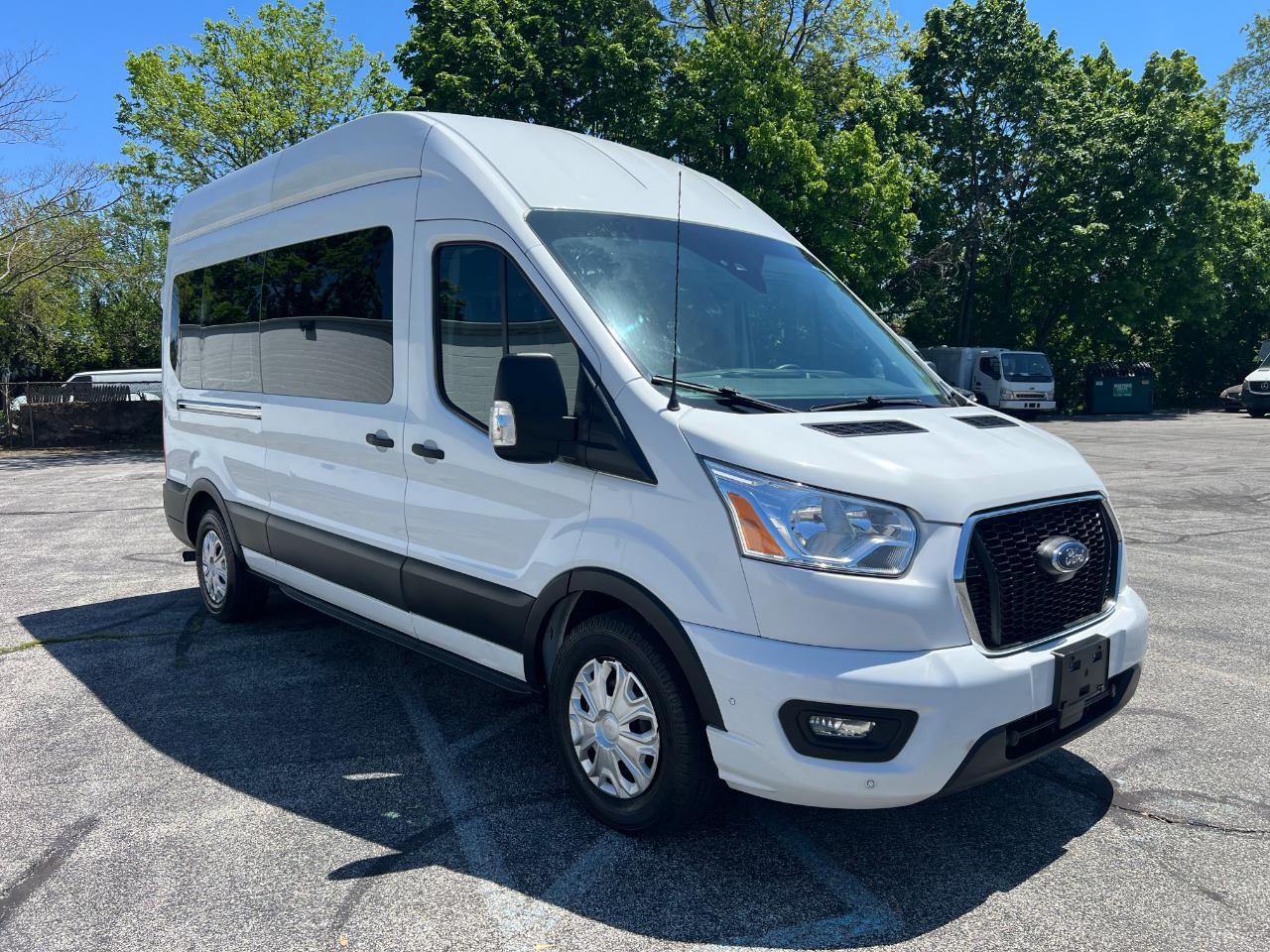 Ford Transit 350 Wagon High Roof XL w/Sliding Pass. 148-in. WB 2021