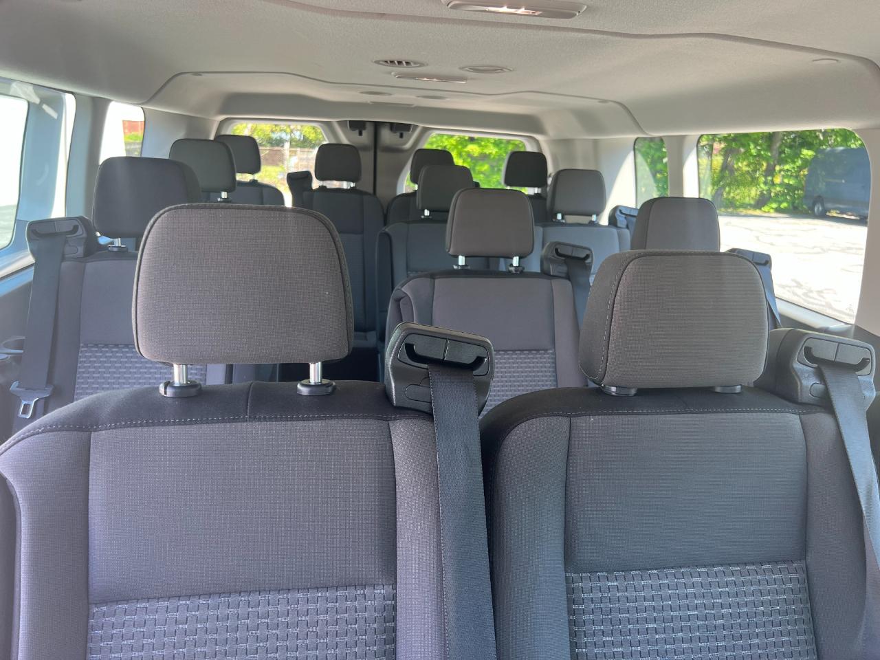Ford Transit 350 Wagon Low Roof XL w/Sliding Pass. 148-in. WB 2026