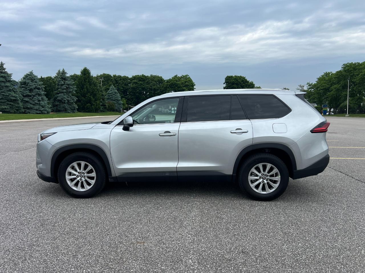 Toyota Grand Highlander XLE AWD 2025