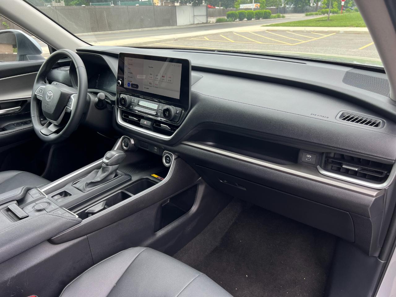 Toyota Grand Highlander XLE AWD 2025