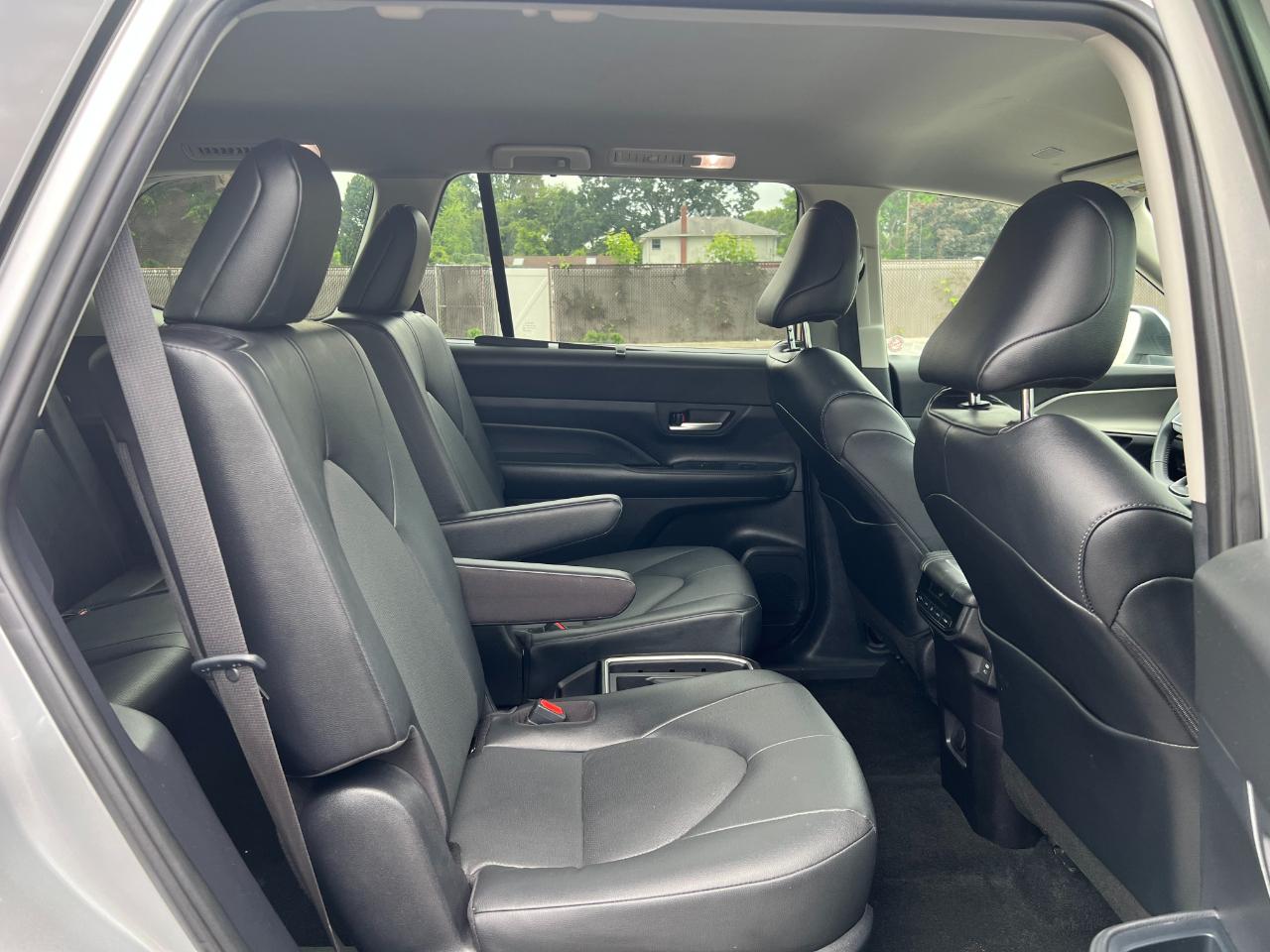 Toyota Grand Highlander XLE AWD 2025