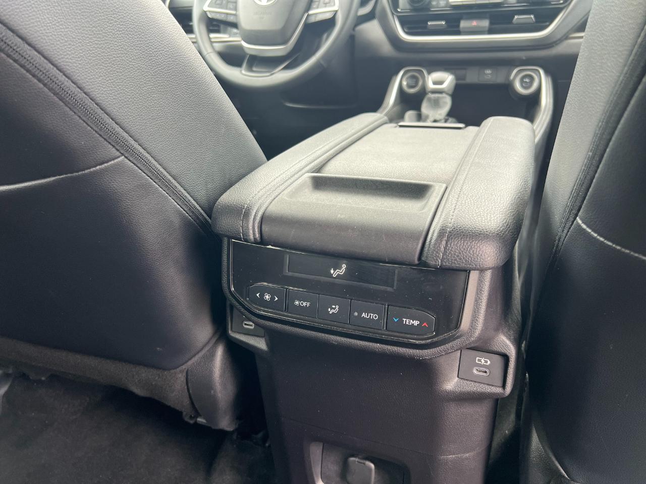 Toyota Grand Highlander XLE AWD 2025