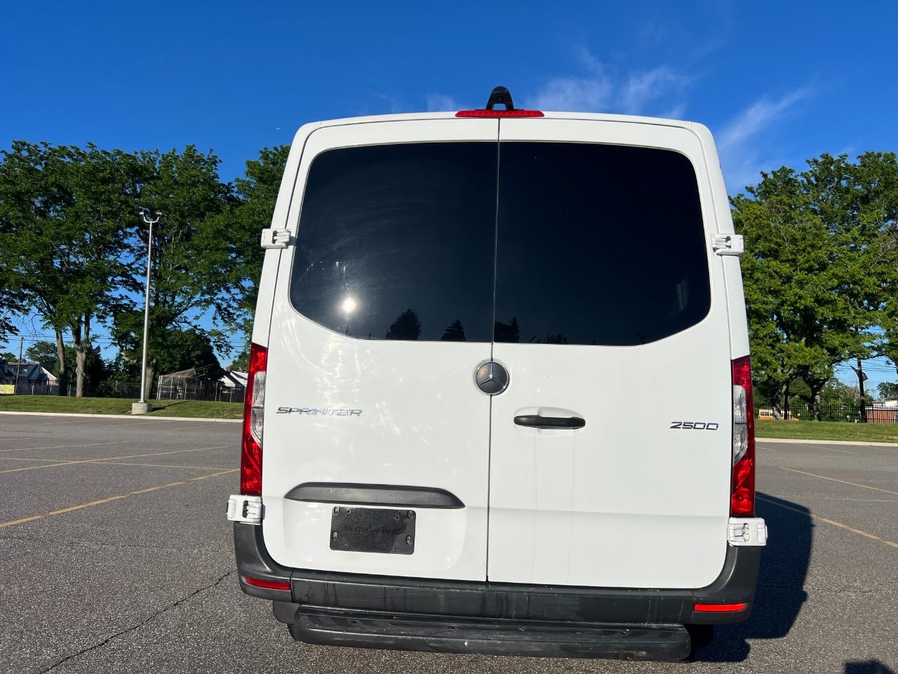Mercedes-Benz Sprinter 2500 144-in. WB 2020