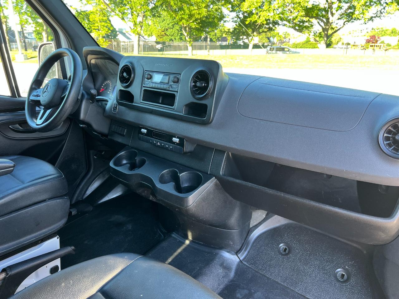 Mercedes-Benz Sprinter 2500 144-in. WB 2020