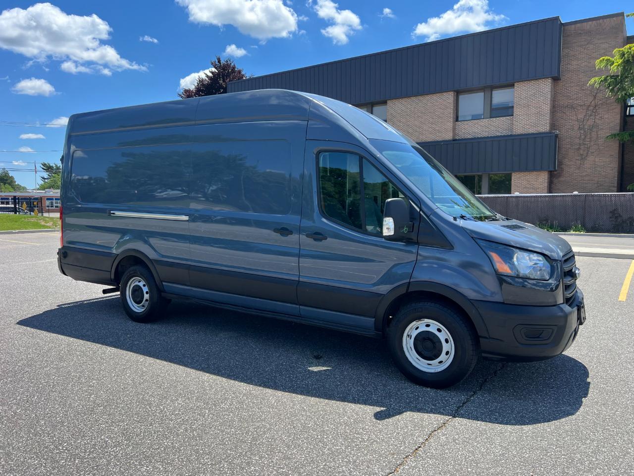 Ford Transit 250 Van High Roof w/Sliding Pass. 148-in. WB EL 2020