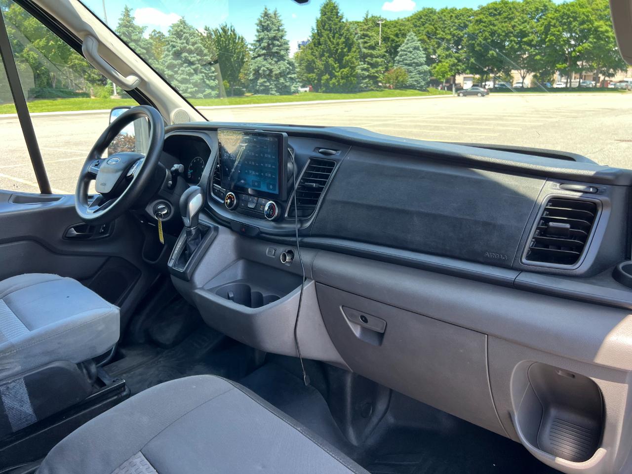 Ford Transit 250 Van High Roof w/Sliding Pass. 148-in. WB EL 2020