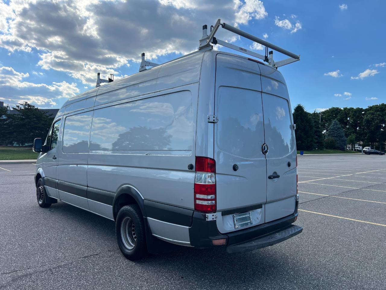 Mercedes-Benz Sprinter 3500 High Roof 170-in. WB 2015