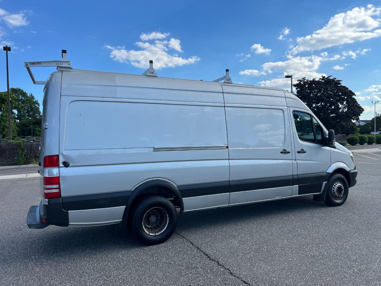 Mercedes-Benz Sprinter 3500 High Roof 170-in. WB 2015
