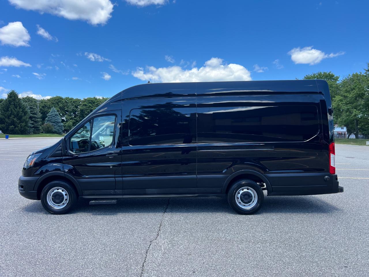 Ford Transit 250 Van High Roof w/Sliding Pass. 148-in. WB EL 2020
