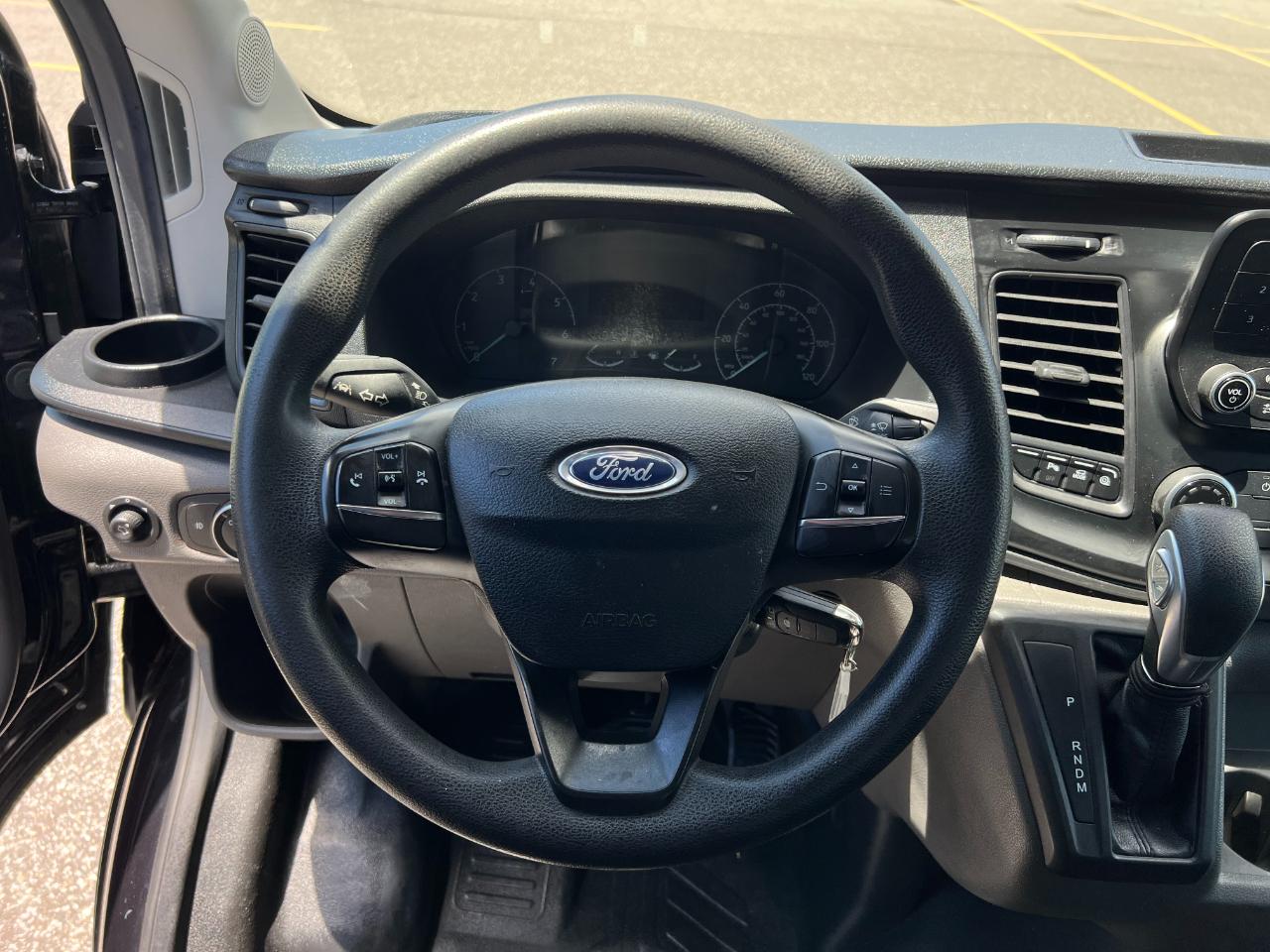 Ford Transit 250 Van High Roof w/Sliding Pass. 148-in. WB EL 2020