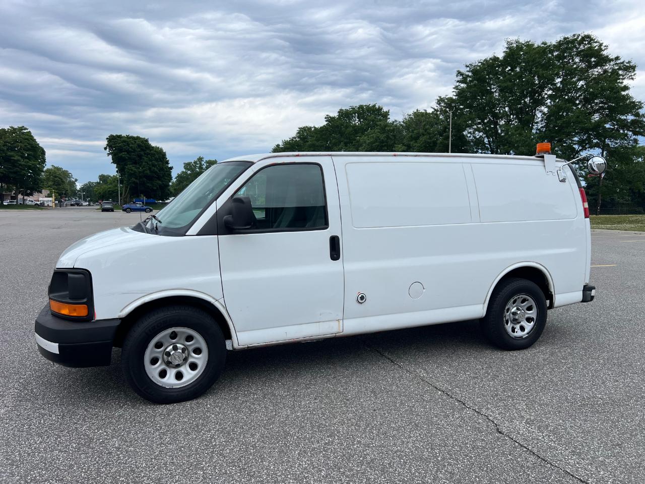 Chevrolet Express 1500 Cargo 2013