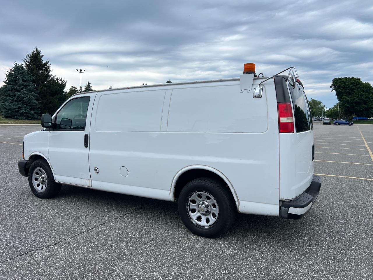 Chevrolet Express 1500 Cargo 2013