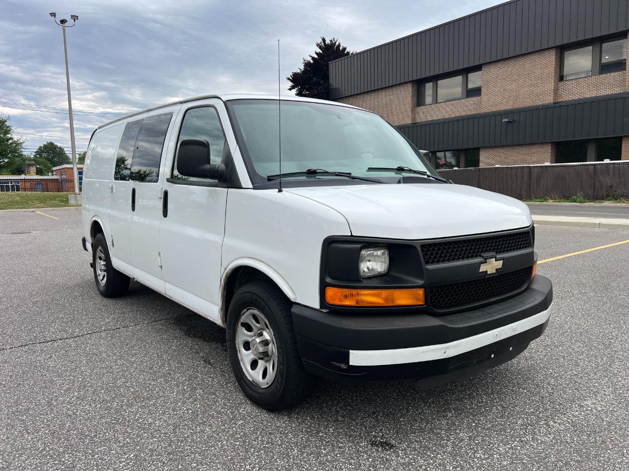 Chevrolet Express 1500 Cargo 2013
