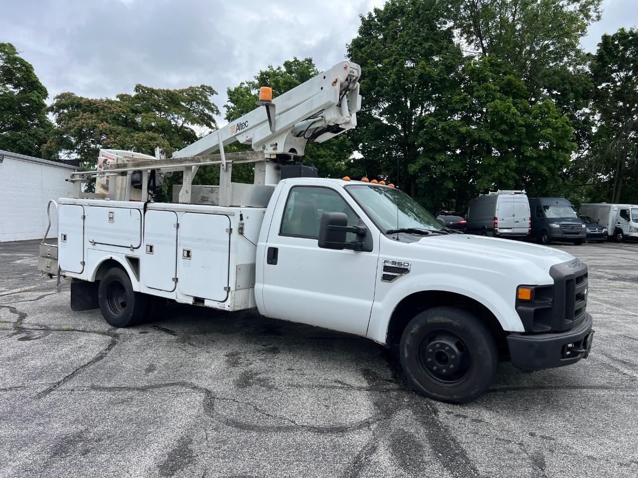 Ford F-350 SD XL DRW 2WD 2008