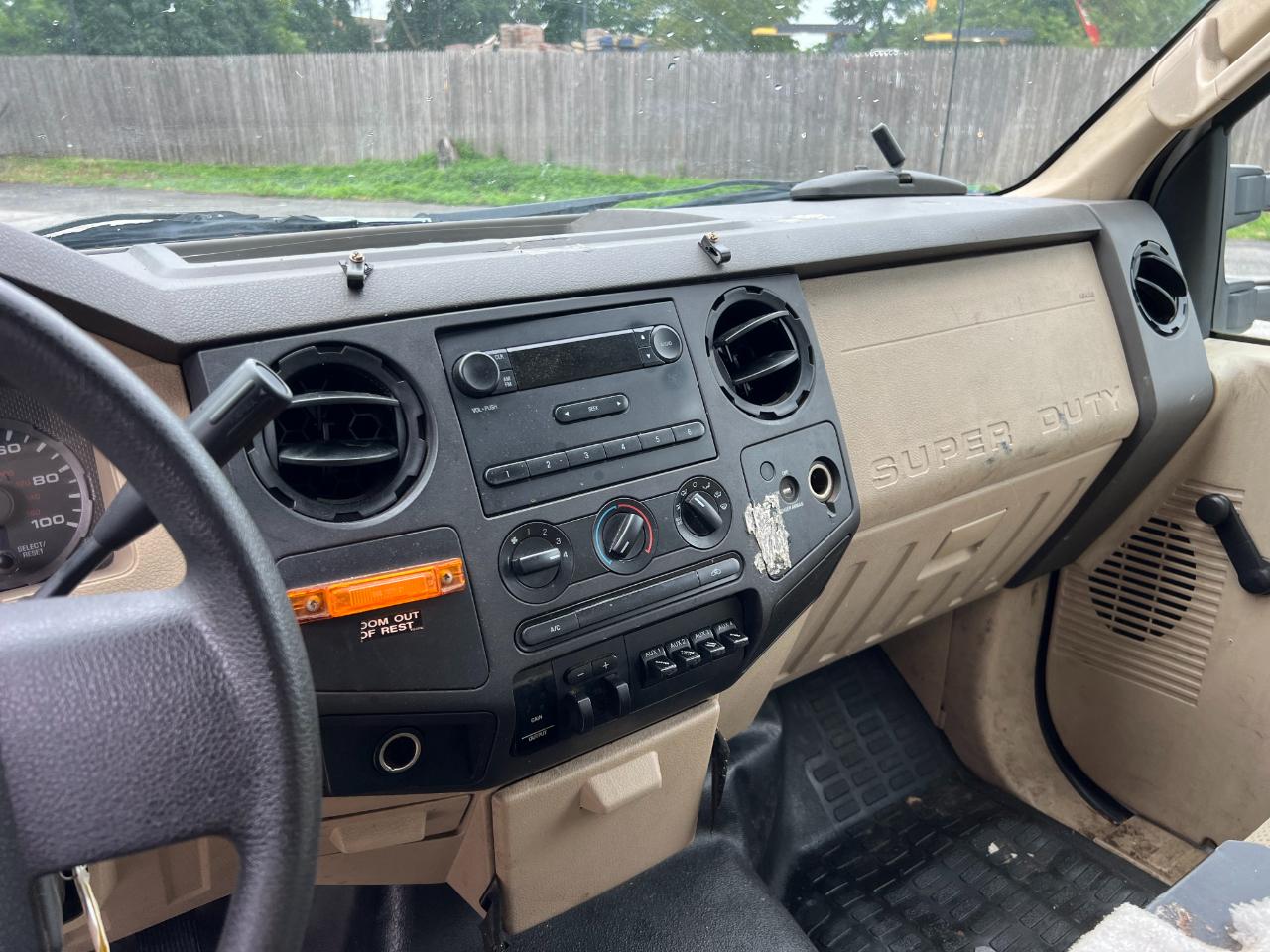 Ford F-350 SD XL DRW 2WD 2008