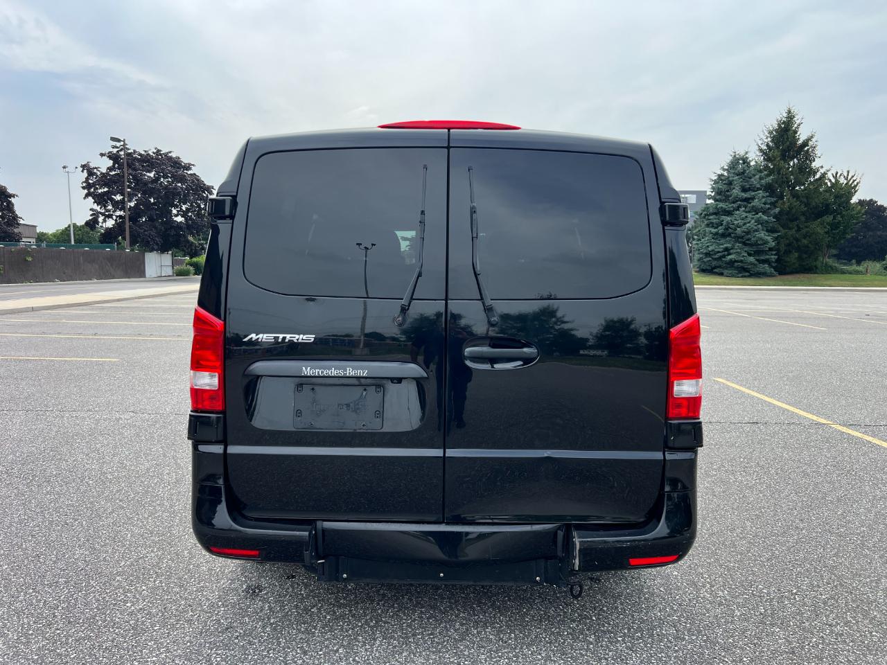 Mercedes-Benz Metris Passenger Van 2018