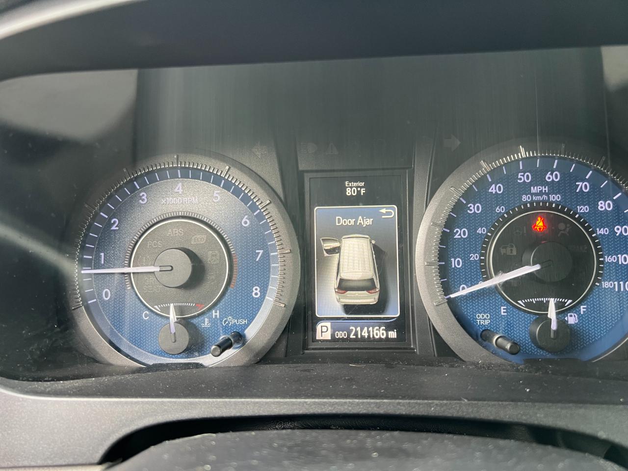 Toyota Sienna LE 7-Passenger Mobility 2019