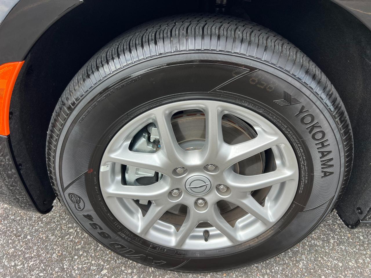 Chrysler Pacifica Select 2026