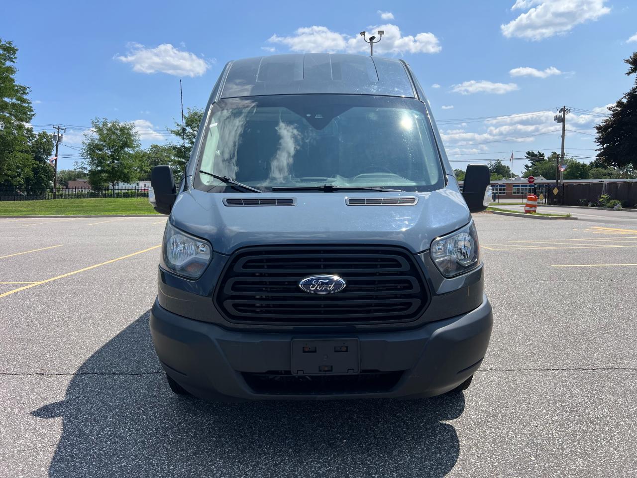 Ford Transit 250 Van High Roof w/Sliding Pass. 148-in. WB EL 2019