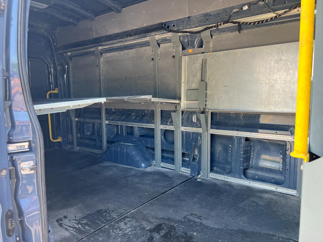 Ford Transit 250 Van High Roof w/Sliding Pass. 148-in. WB EL 2019