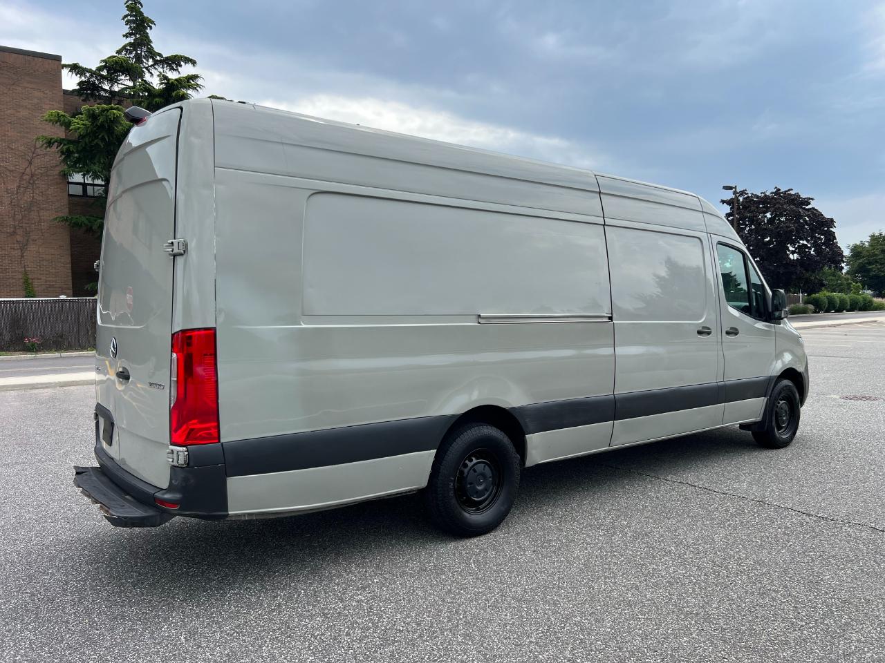 Mercedes-Benz Sprinter 2500 High Roof 170-in. WB EXT 2020