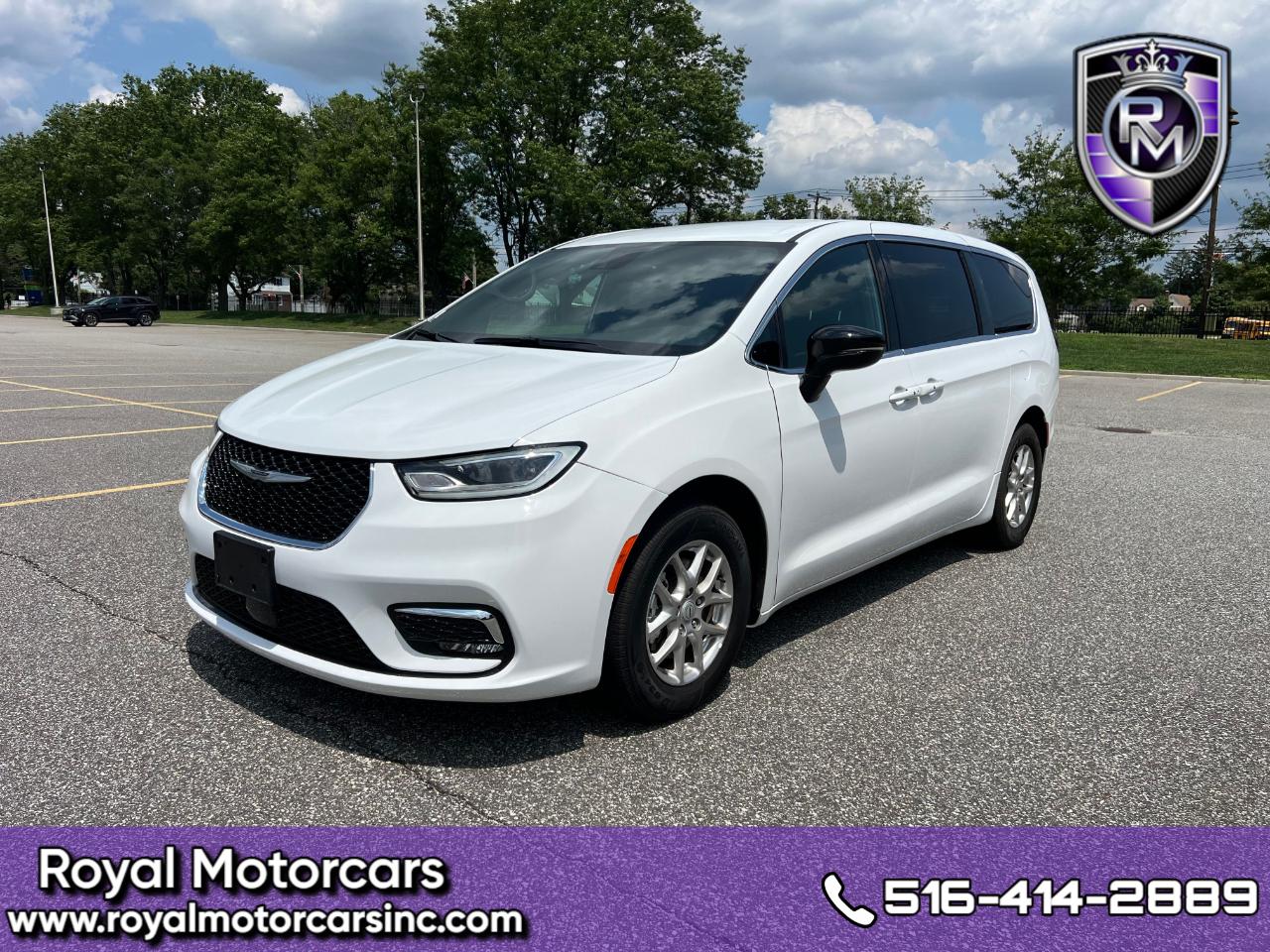Chrysler Pacifica Select 2026