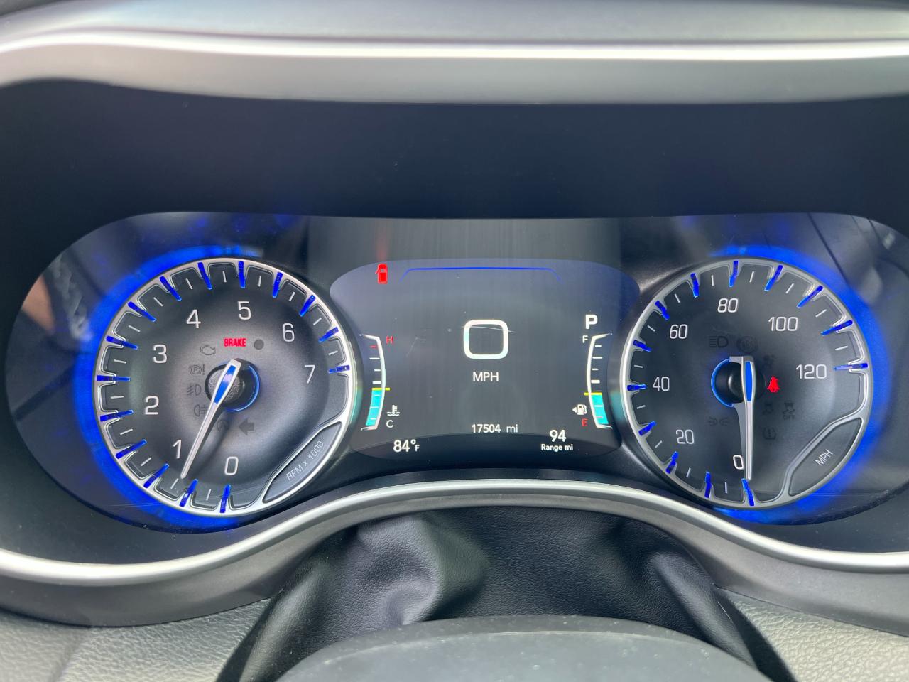 Chrysler Pacifica Select 2026