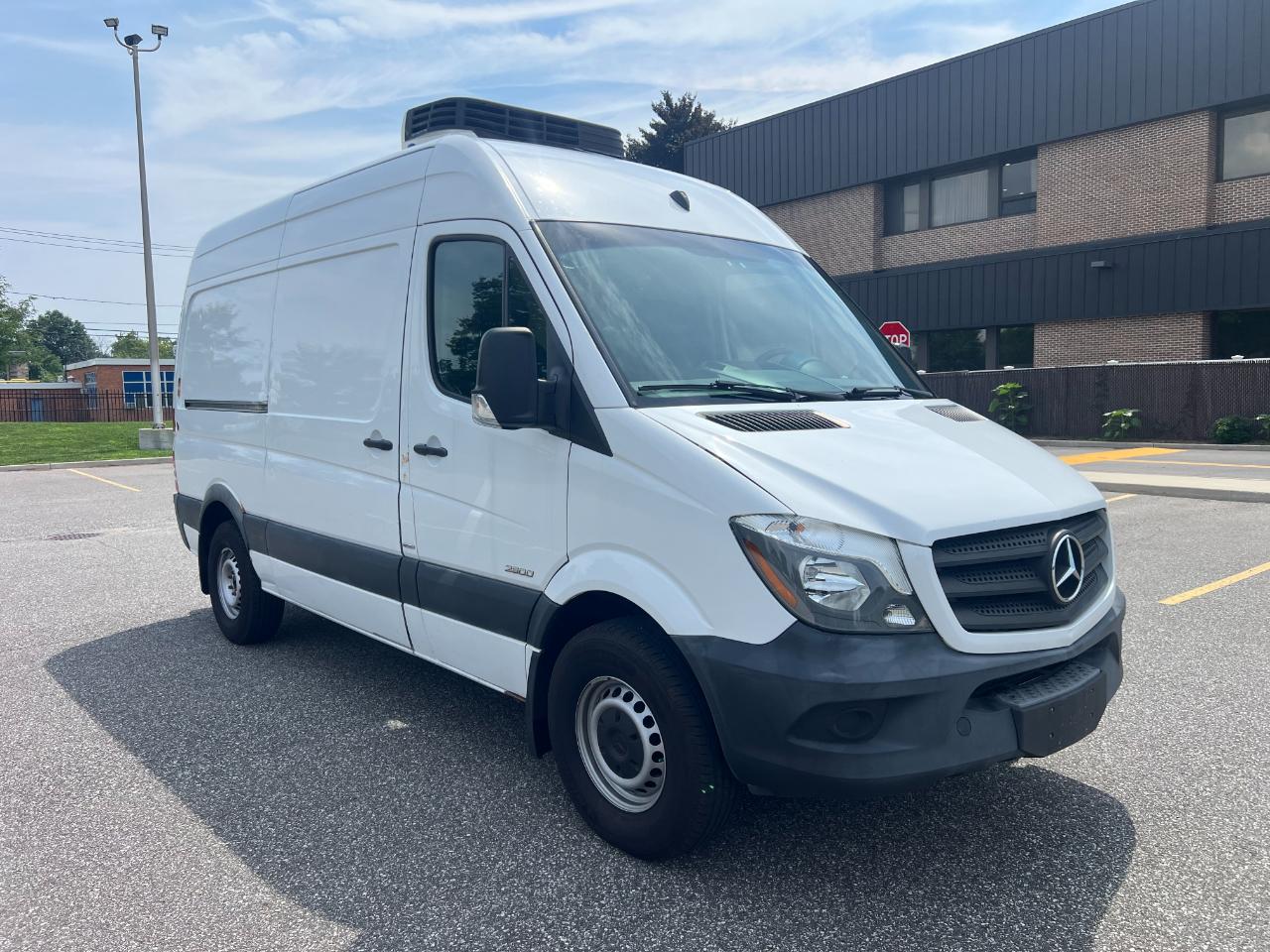 Mercedes-Benz Sprinter 2500 144-in. WB 2016