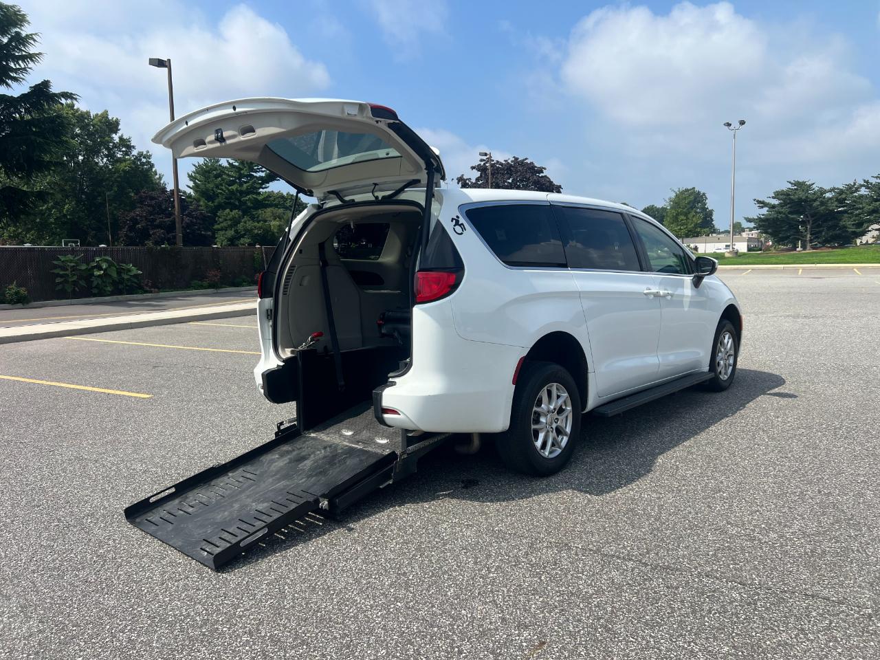 Chrysler Voyager LX 2022