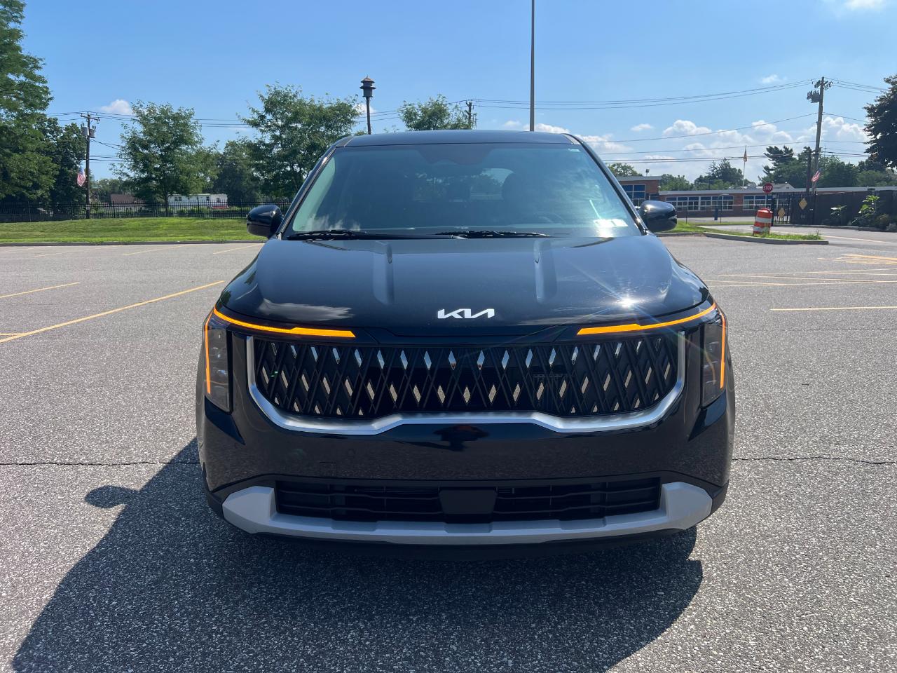 Kia Carnival Hybrid LXS 2026