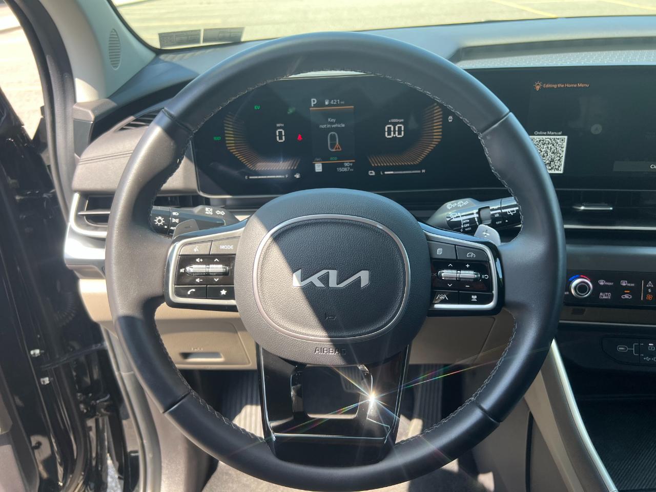 Kia Carnival Hybrid LXS 2026