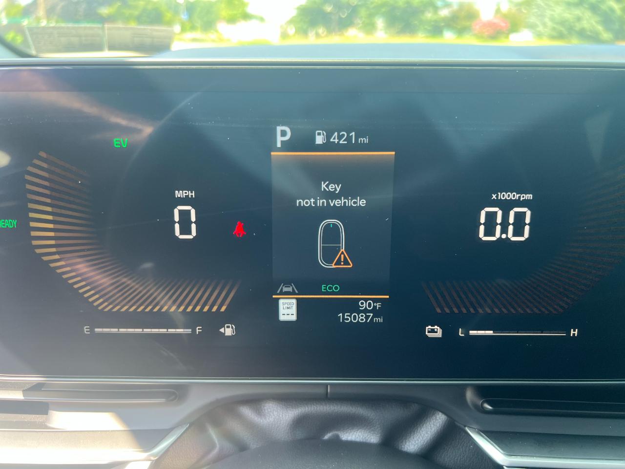 Kia Carnival Hybrid LXS 2026