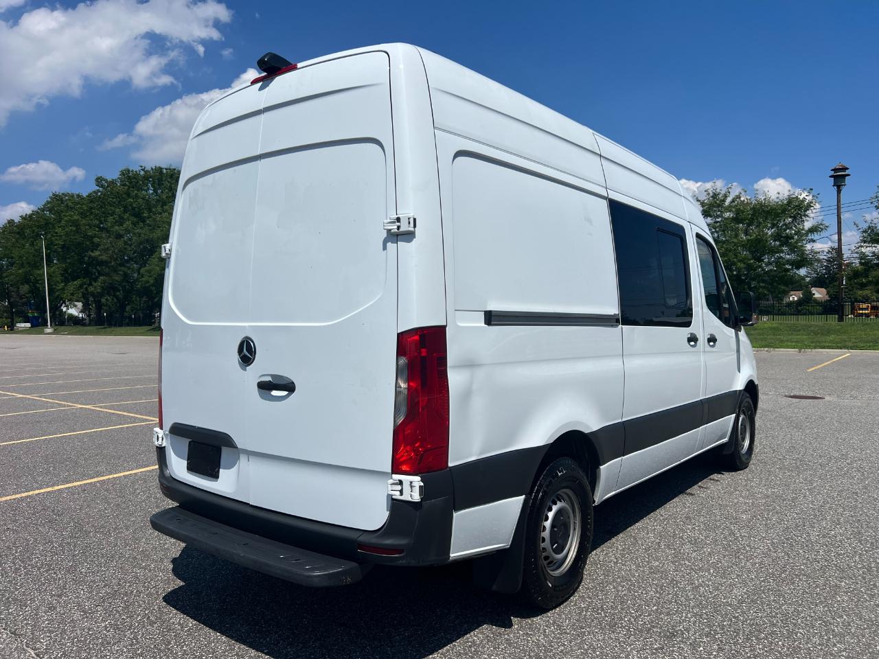 Mercedes-Benz Sprinter 2500 144-in. WB 2022