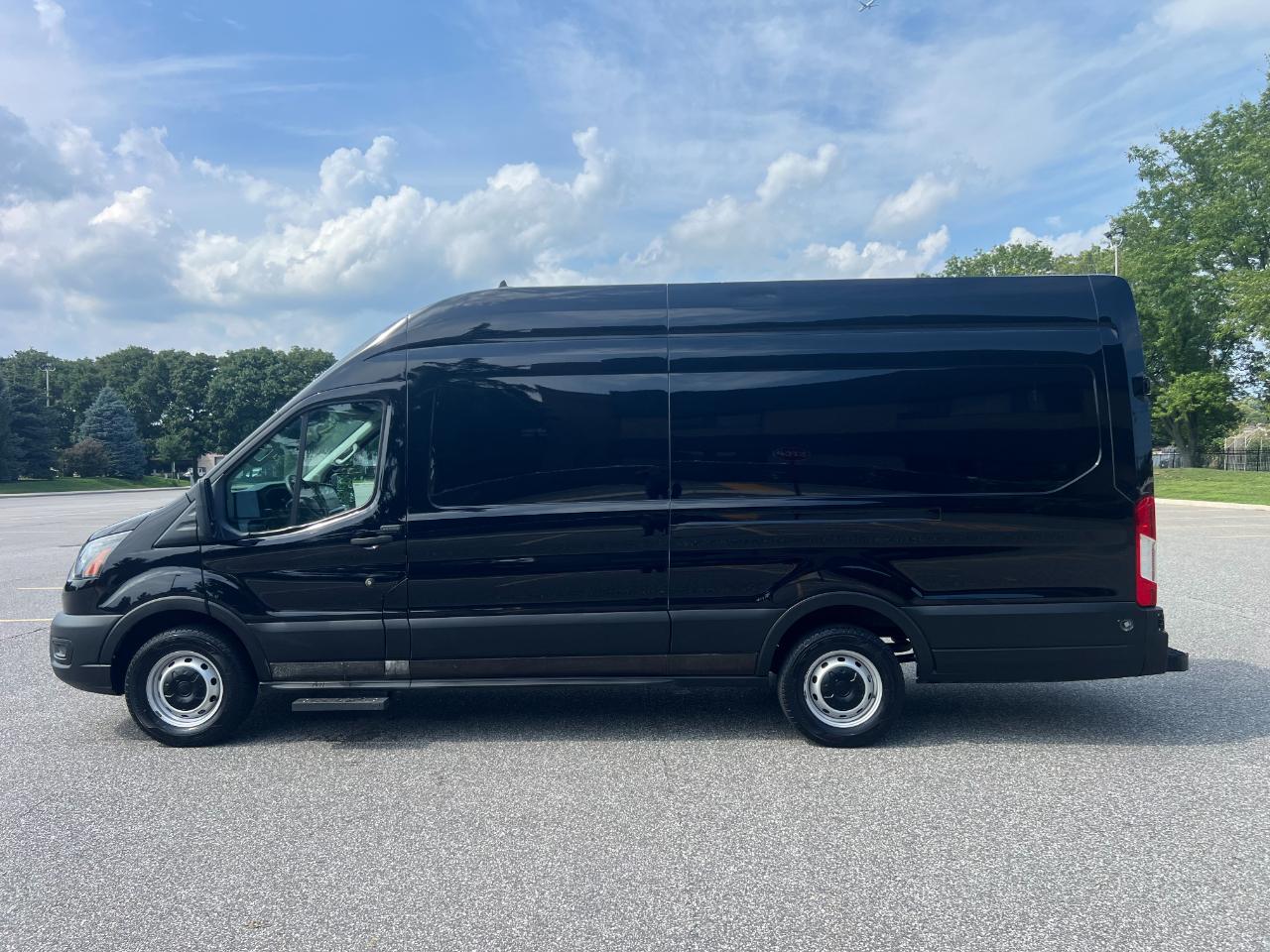 Ford Transit 250 Van High Roof w/Sliding Pass. 148-in. WB EL 2020